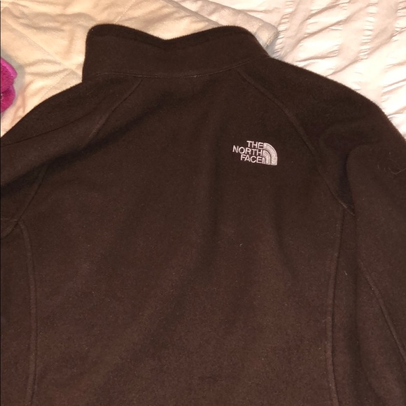 The North Face brown fleece - Picture 3 of 3